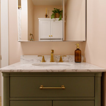 Newport Airbnb Guest Bathroom