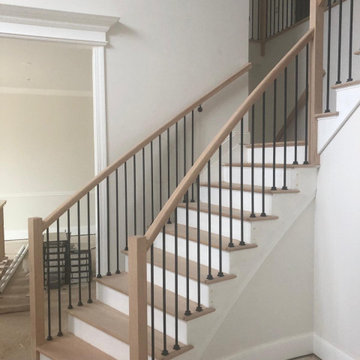 Ventura Posts with 1/2" Metal Balusters, and Trail