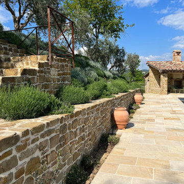 retaining wall in stone