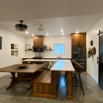 Black Oak Barn