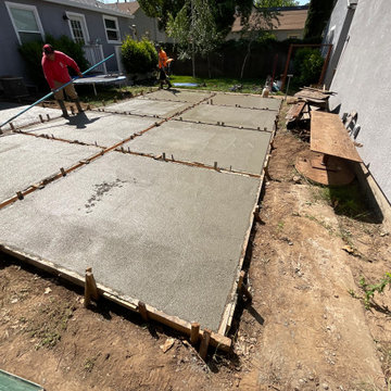 concrete driveway & walkway