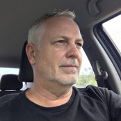 Larry's photo