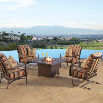 Fire pits, outdoor fireplaces, & tabletop flames