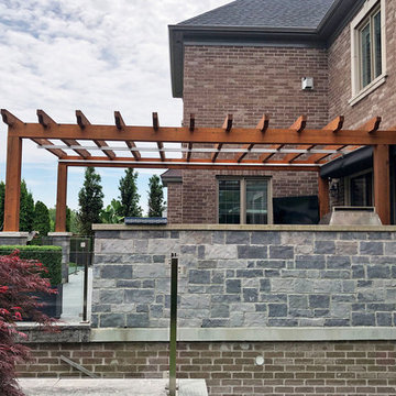 Retractable Shade, King City