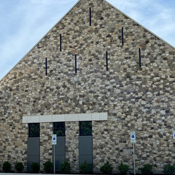 QuarryCut Stone - 50%Brown 50%Dark - Irregular 11 - Siding And Stone Veneer