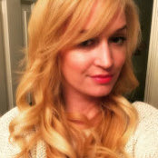 Carly Stoughtons foto