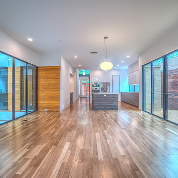 8612 Redondo, Dallas TX