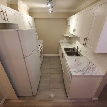 Move Out Deep Cleaning of a One bedroom plus Den Condo Located in Coquitlam BC C