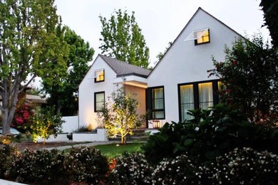 Inspiration for a timeless exterior home remodel in Los Angeles