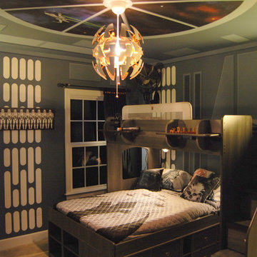 Star Wars: The Force Awakens Murals in a bedroom by Tom Taylor of Mural Art LLC