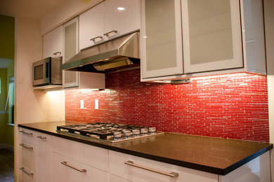 Trendy kitchen photo in Seattle