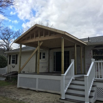 Screened in Porch - Florence
