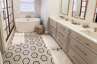 Example of a transitional bathroom design in Tampa