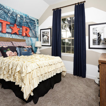 Austin, Texas | Larkspur - Premier Mahogany Secondary Bedroom
