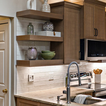 Showplace EVO Frameless Quartersawn White Oak Pendleton SP in Sable