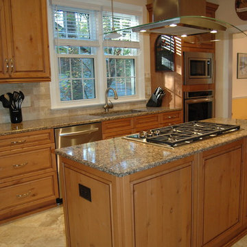 Elegant Wine Country Style Kitchen