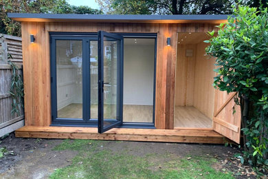 GARDEN OFFICE / SHED