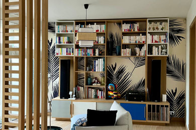Cette image montre une maison design.