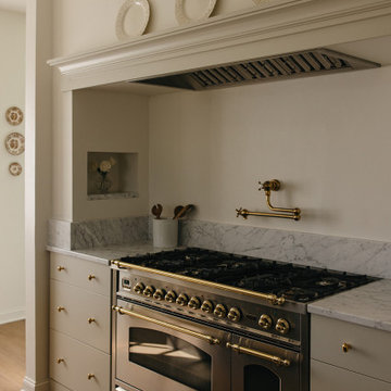 Cottage-Inspired Kitchen with Era Design House