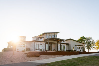 Exterior home photo in Austin