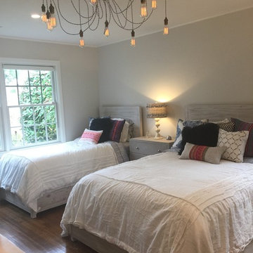 Teen Girls' Bedroom