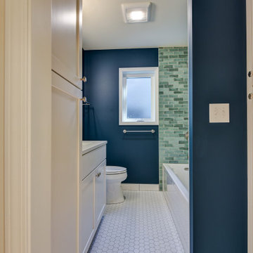 Modern Addition and Bathroom Urbana, IL 2024