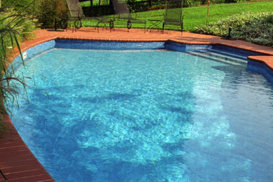 Inspiration for a contemporary pool remodel in Baltimore
