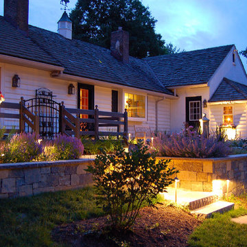 Ephrata Residence. Traditional Romantic Garden.