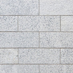 Shift Blast Field in Grey - Tile