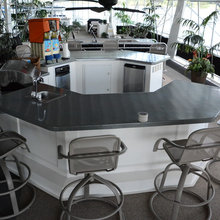 houseboat