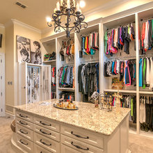 Walk in closet