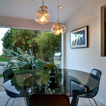 1616 Rising Glen