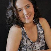 Jennifer Estacio-Freires foto