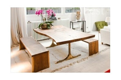 The essex walnut and bronze table