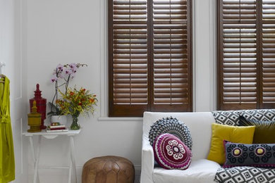 Inspiration for a contemporary living room in Glasgow.