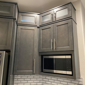 Modern Transitional Kitchen