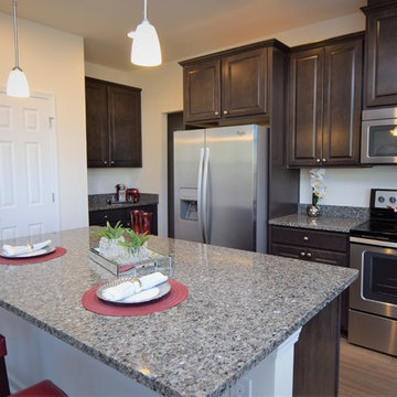 SOLD within 6 Days! Staging a Spec Home.