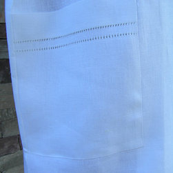 Organic Linen Spa Robe Detailing - Bathrobes