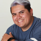 Robert Guzman's photo