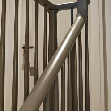 Project #112 | Traditional Staircase with Continuous Rail System