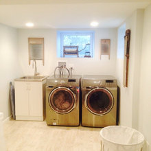 Vintage-mod laundry room