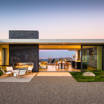 Mission Canyon Residence