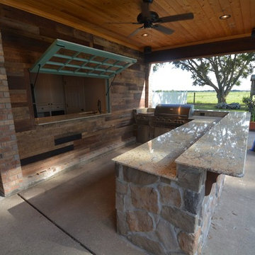 Rustic Outdoor Kitchen