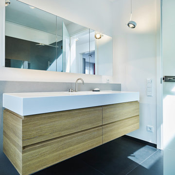 Penthouse in Wiesbaden, Kinderbad