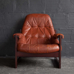 Lounge Chairs - Products