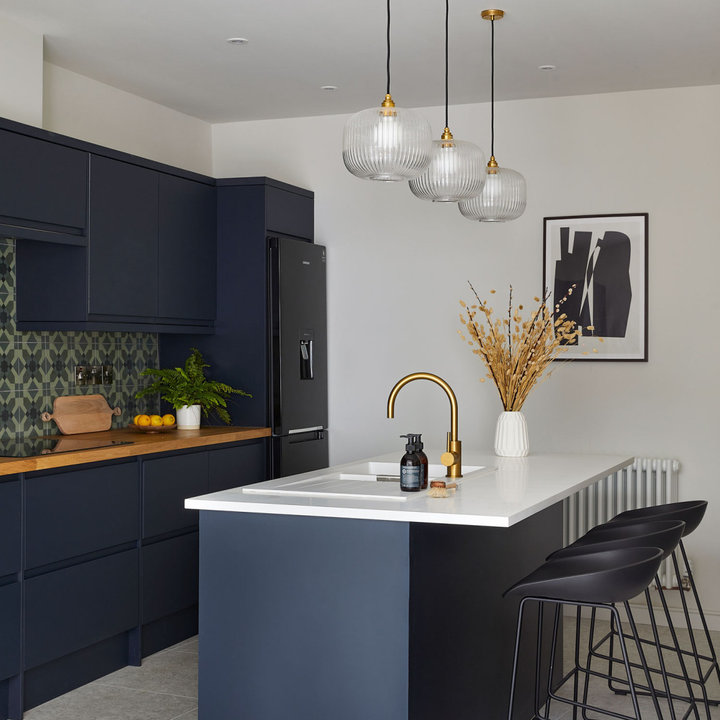 75 Beautiful Contemporary Kitchen/Diner Ideas and Designs May 2024