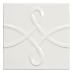 Tuileries Rivoli Decorative Field in Blanc - Tile