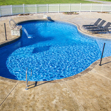 Troy, TN Laguna with Waterfall and Sun Ledge