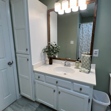 Matthews Bathroom Update