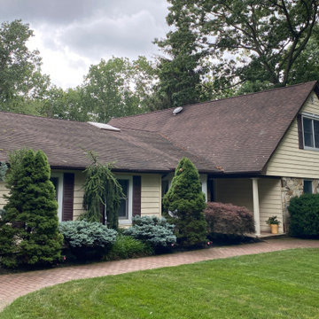 Fort Salonga Siding - Adobe Cream Shakes | Alpha Windows & Siding